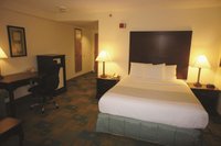 Hotel photo 59 of La Quinta Inn & Suites by Wyndham Boston Somerville.