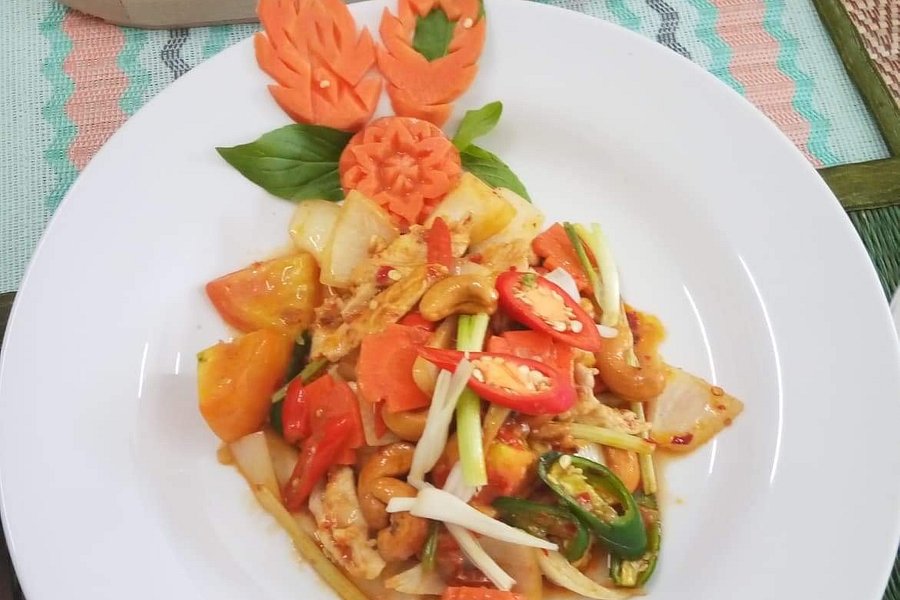 Let's Cook Thai Cooking School image