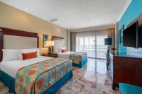 Hotel photo 5 of Omni Cancun Hotel & Villas.