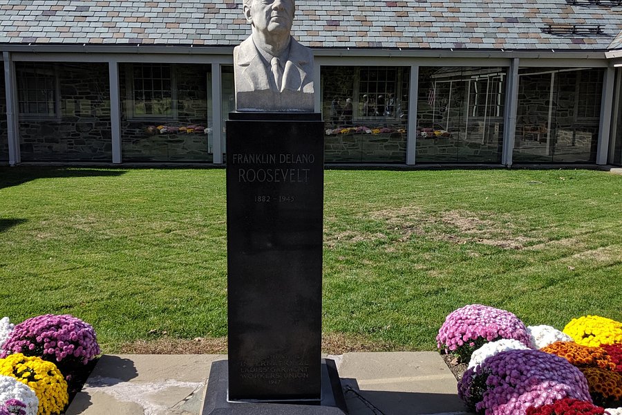 Franklin D. Roosevelt American Heritage Center (FDR Center) image