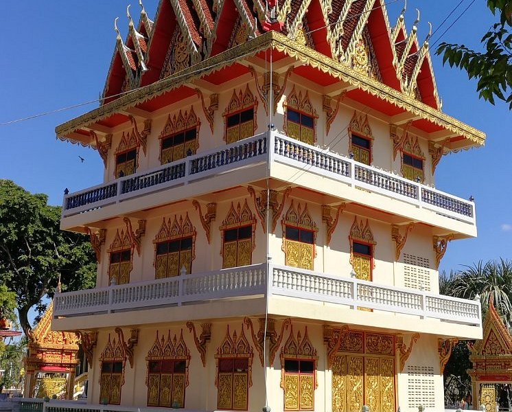 Wat Bueng Phra Lan Chai image