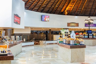 Hotel photo 17 of Crown Paradise Club Cancun.