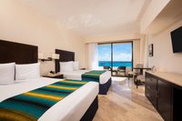 Hotel photo 30 of Crown Paradise Club Cancun.