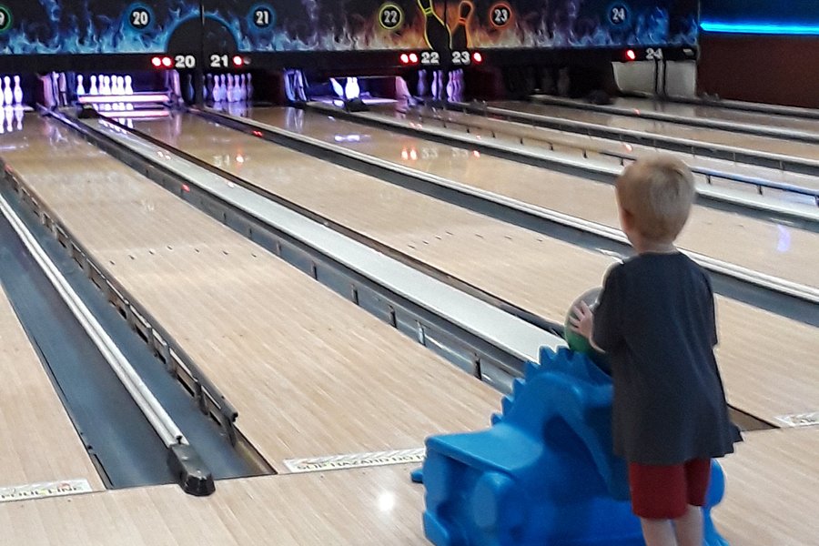Zodo's - Bowling and Beyond image