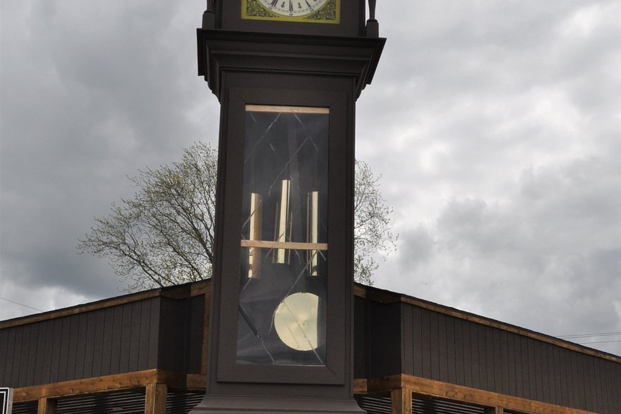 The World's Tallest Grandfather Clock image