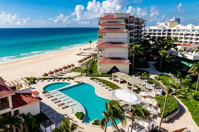 Hotel photo 1 of Grand Park Royal Cancun.