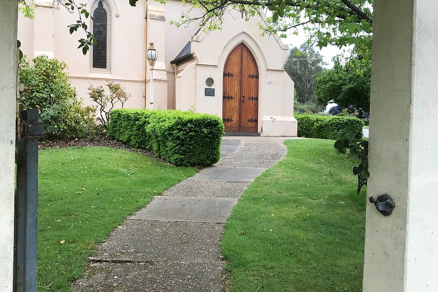 St Lukes Anglican Church image