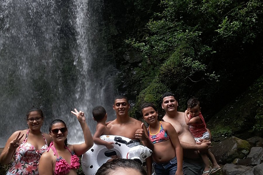 Cachoeira Das Andorinhas image