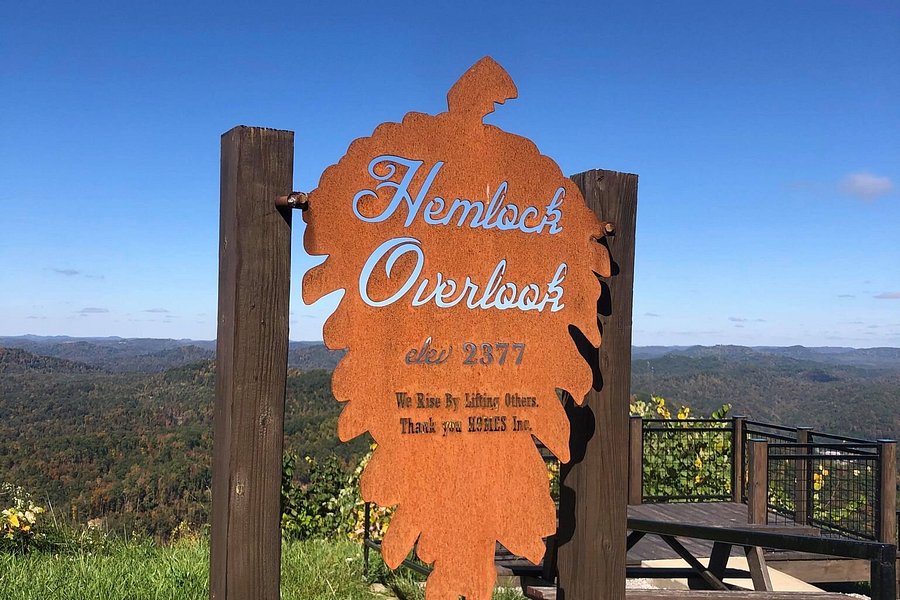 Hemlock Overlook image