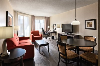 Hotel photo 11 of Les Suites Hotel Ottawa.