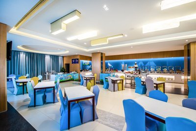 Hotel photo 23 of Holiday Inn Express Dalian City Center, an IHG hotel.