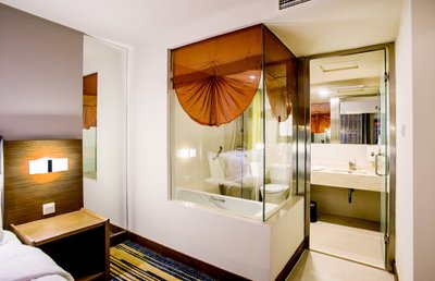 Hotel photo 10 of Holiday Inn Express Dalian City Center, an IHG hotel.