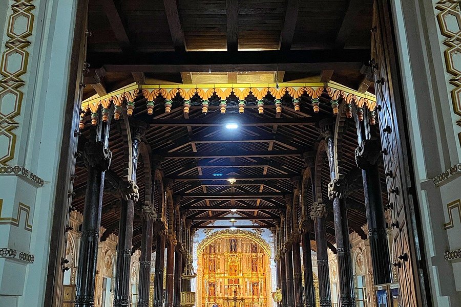 Catedral de San Ignacio de Velasco image