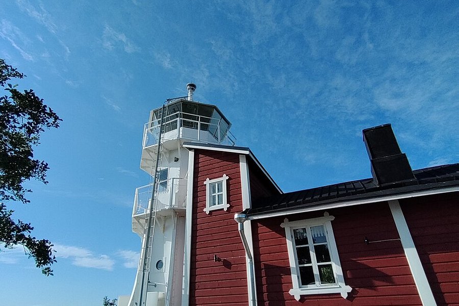 Kallo Lighthouse image