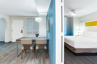 Hotel photo 15 of Holiday Inn Resort Orlando Suites - Waterpark, an IHG hotel.