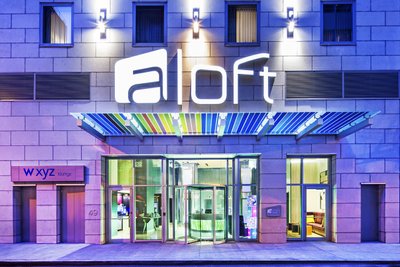 Hotel photo 2 of Aloft Manhattan Downtown - Financial District.