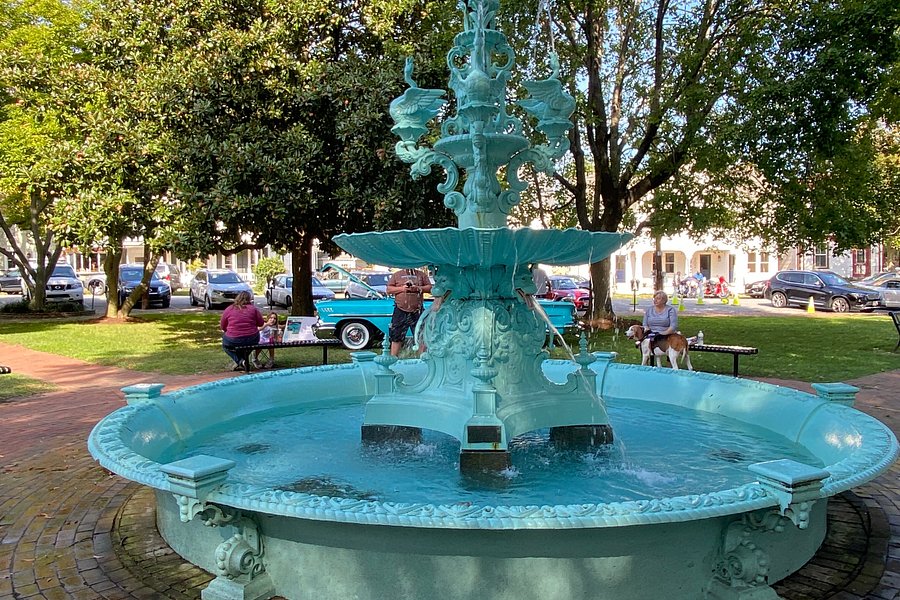 Fountain Park image