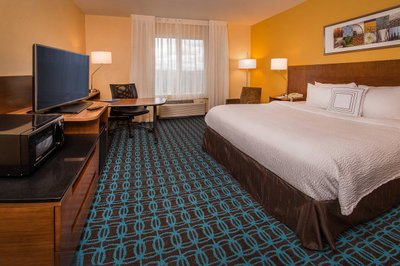 Hotel photo 8 of Fairfield Inn & Suites Dulles Airport Chantilly.