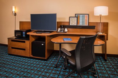 Hotel photo 10 of Fairfield Inn & Suites Dulles Airport Chantilly.