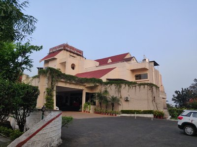 Hotel photo 10 of Hotel Lake View Ashok.