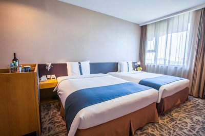 Hotel photo 18 of Holiday Inn Express Beijing Minzuyuan, an IHG hotel.