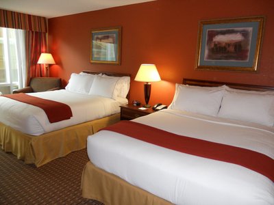 Hotel photo 4 of Holiday Inn Express & Suites Hazard, an IHG Hotel.