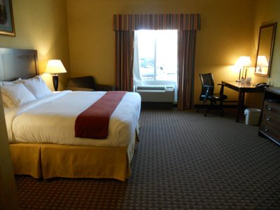 Hotel photo 17 of Holiday Inn Express & Suites Hazard, an IHG Hotel.