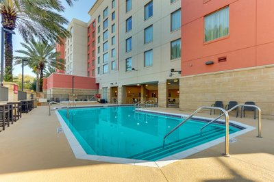 Hotel photo 8 of Drury Inn & Suites Near Universal Orlando Resort.