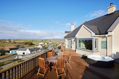 Hotel photo 17 of The Lodges @ Sea View House Doolin.