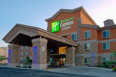 Hotel photo 15 of Holiday Inn Express & Suites Tucson, an IHG Hotel.