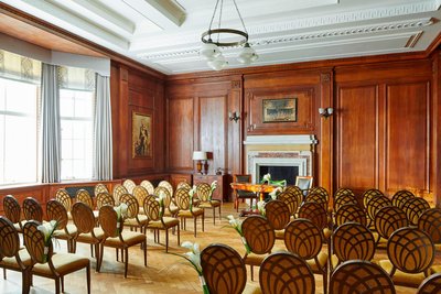 Hotel photo 1 of London Marriott Hotel County Hall.