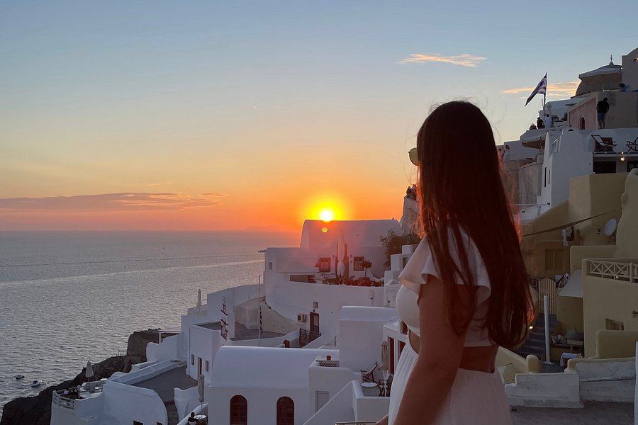 Sunset in Oia image