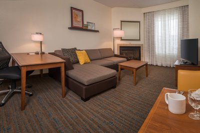 Hotel photo 8 of Residence Inn by Marriott Chantilly Dulles South.