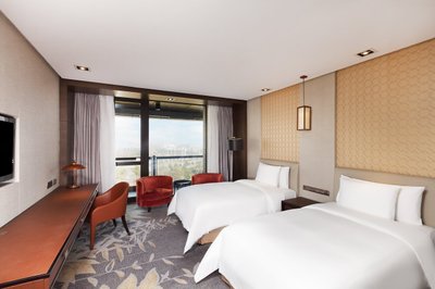 Hotel photo 11 of Crowne Plaza Xuzhou Dalong Lake, an IHG hotel.