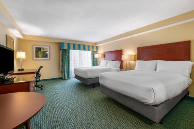 Hotel photo 14 of Holiday Inn Resort Orlando Lake Buena Vista, an IHG Hotel.