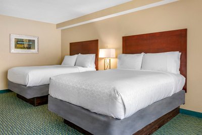 Hotel photo 30 of Holiday Inn Resort Orlando Lake Buena Vista, an IHG Hotel.