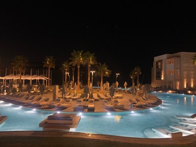 Hotel photo 10 of Amira Luxury Resort.
