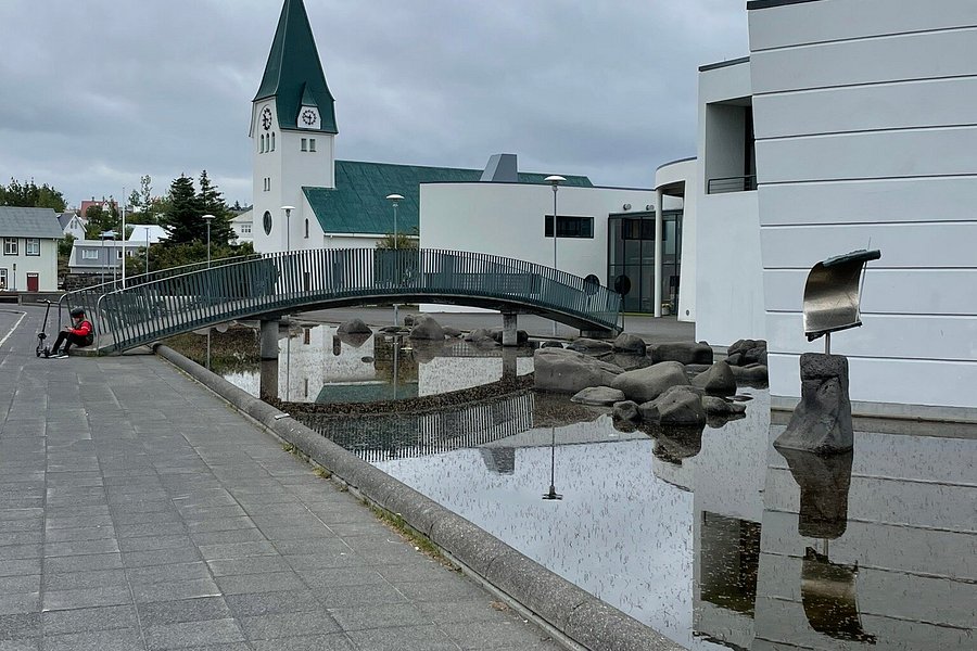 Hafnarfjarðarkirkja image