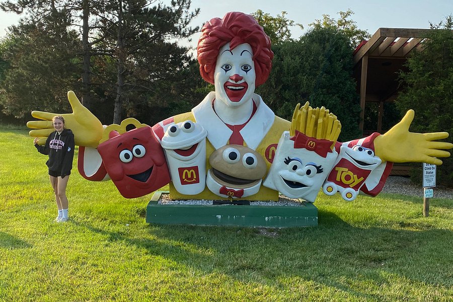 Ronald Mcdonald And Friends Statue image