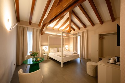 Hotel photo 11 of Villa Nicolli Romantic Resort.
