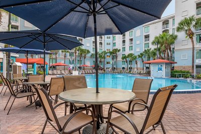 Hotel photo 1 of Holiday Inn Resort Orlando Lake Buena Vista, an IHG Hotel.