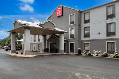 Hotel photo 19 of Red Roof Inn & Suites Bloomsburg - Mifflinville.