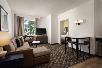 Hotel photo 17 of Residence Inn Anaheim Resort Area/Garden Grove.