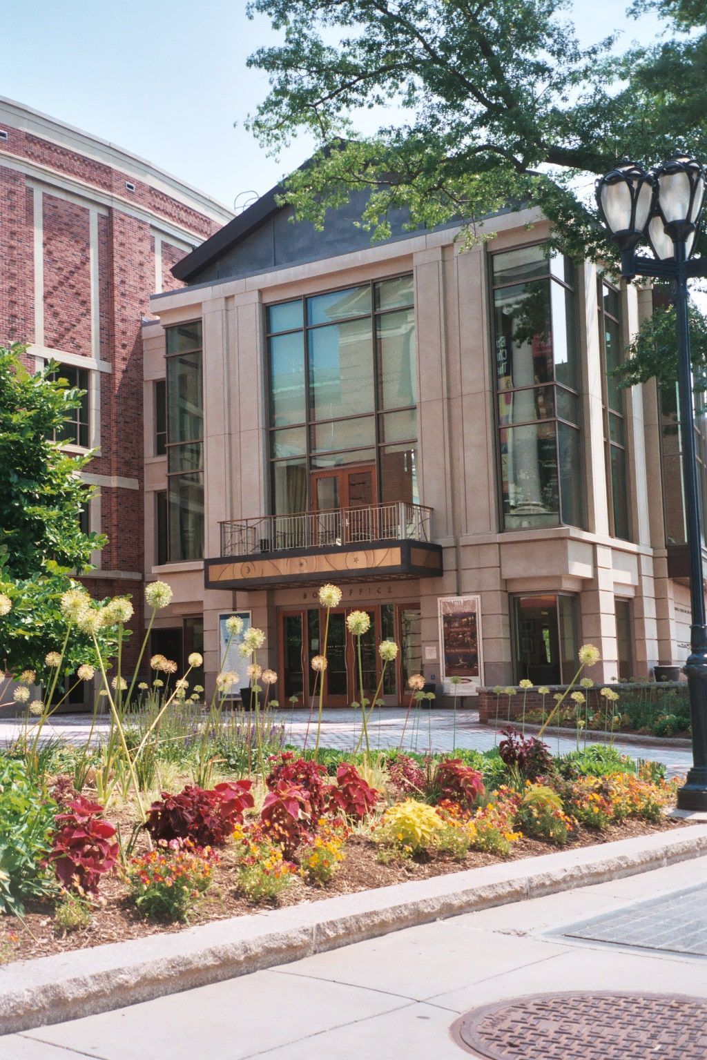 Bushnell theater hamilton outlet