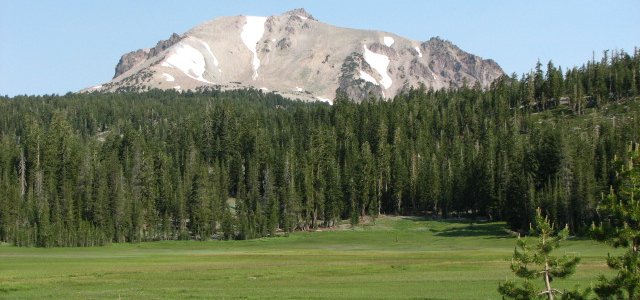 7 Ways to Explore Lassen Volcanic National Park