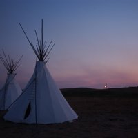 Lodgepole Gallery and Tipi Village (Browning) - All You Need to Know ...