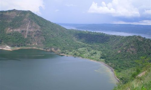 taal crater