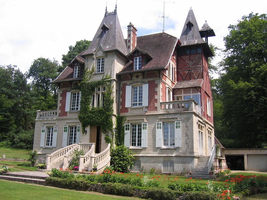 Ermitage De La Fontaine Des Roches Updated B B Reviews Pierrefonds France Tripadvisor