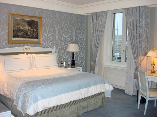 FOUR SEASONS HOTEL DES BERGUES GENEVA - Updated 2023 Prices & Reviews ...