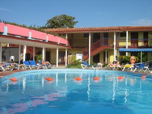 Piscine et plage